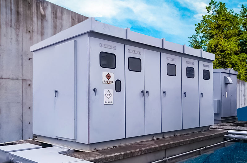 高圧受電設備（キュービクル）