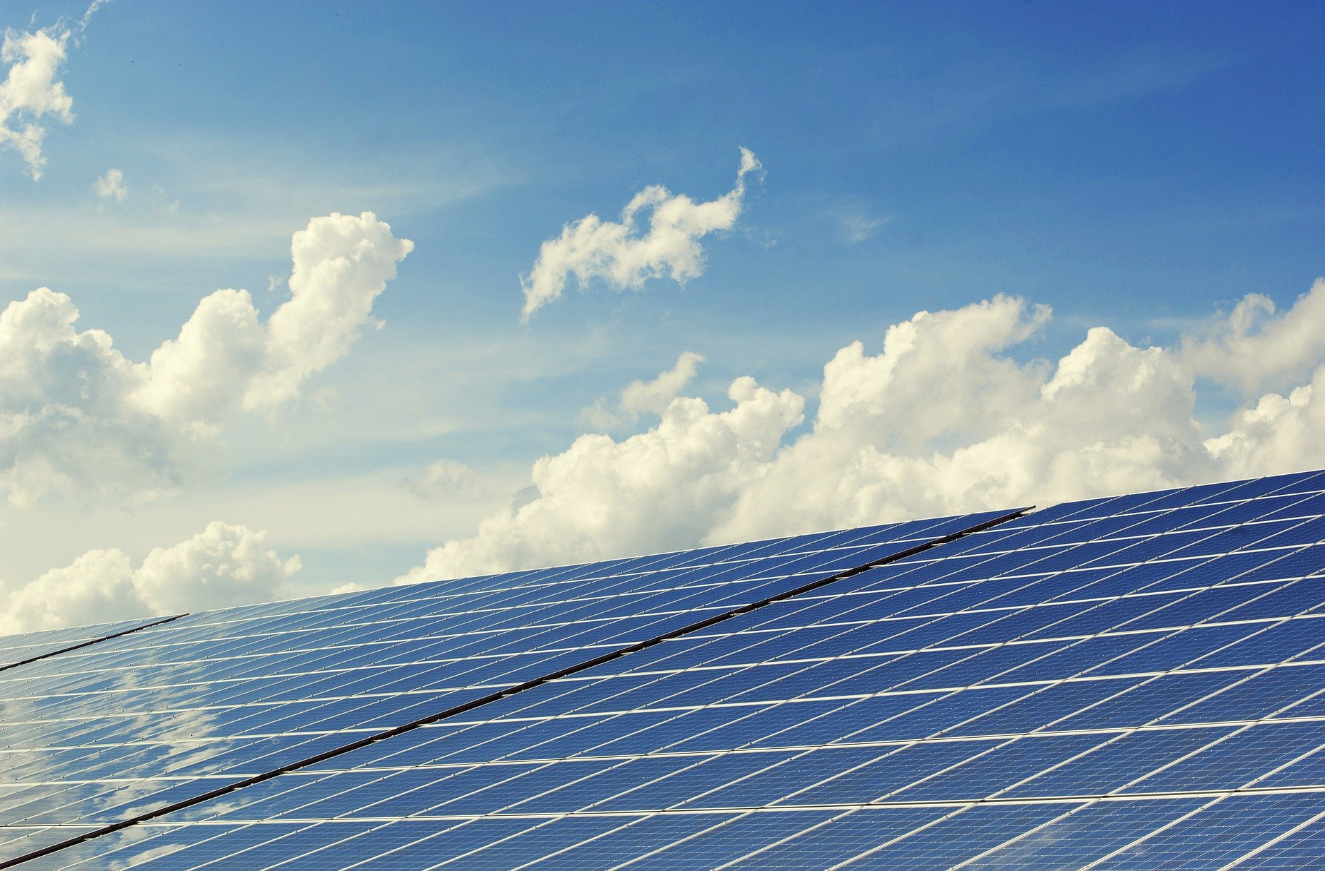 カーボンニュートラル・脱炭素化の鍵を握る再生可能エネルギー!太陽光