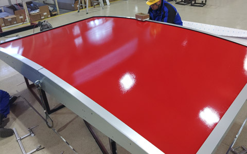 額縁材取付の様子1