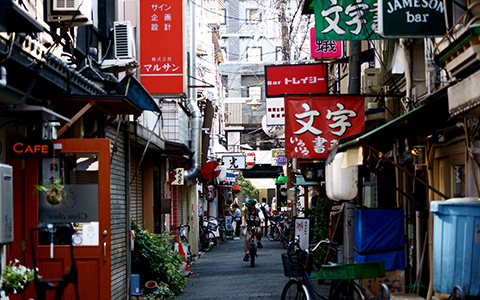 看板の耐用年数とは？