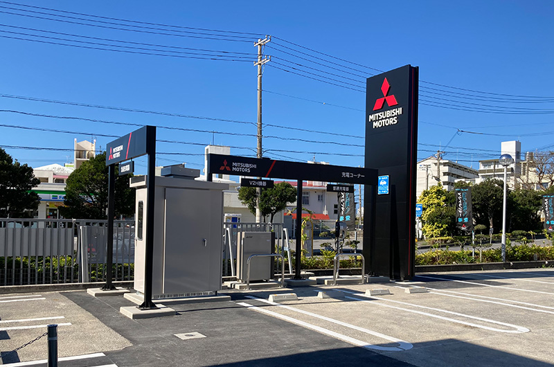 琉球三菱自動車販売浦添店実績写真01