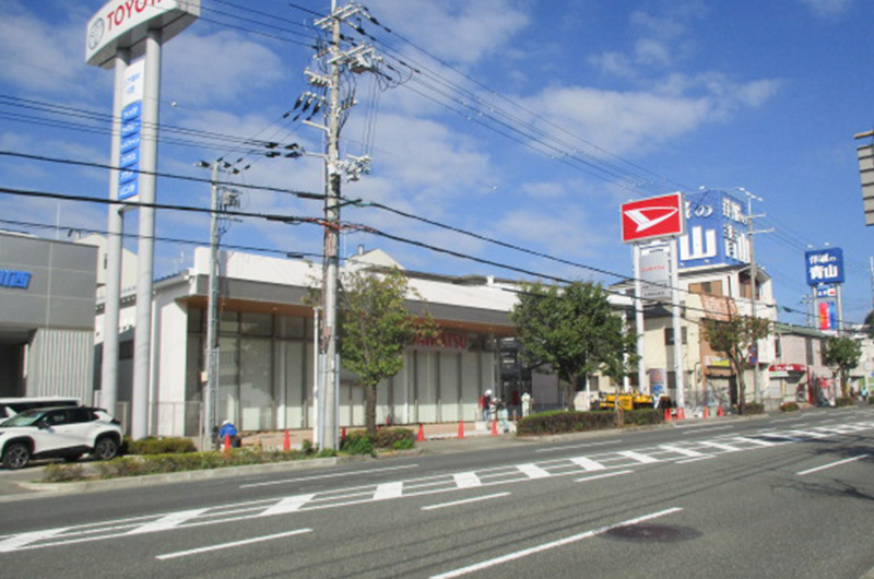 ダイハツ川西店実績写真02