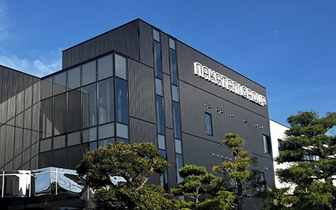 ロゴ看板（霞が関地所）